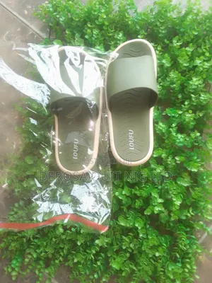 Derosa Slippers