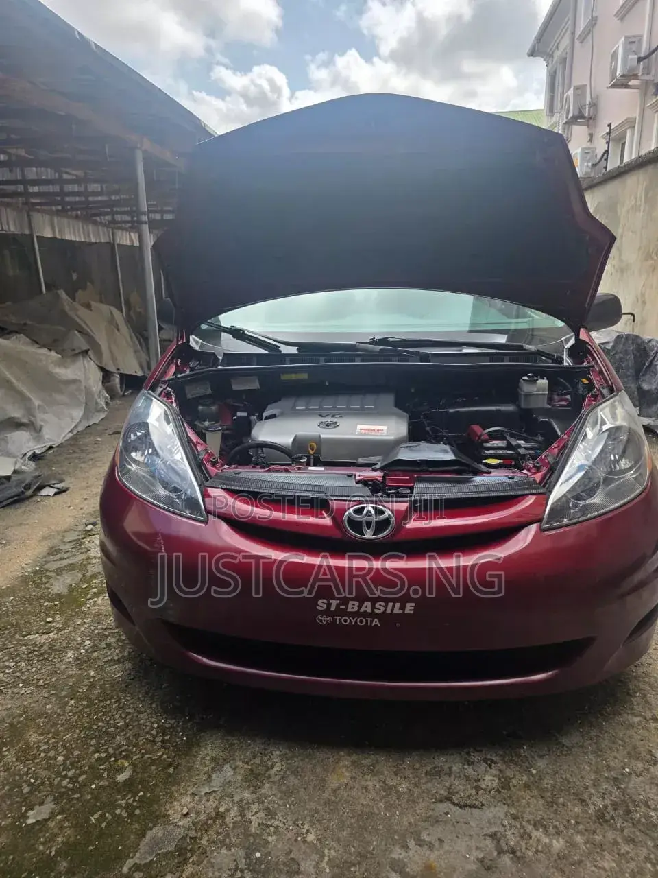 Toyota Sienna 2006 Red