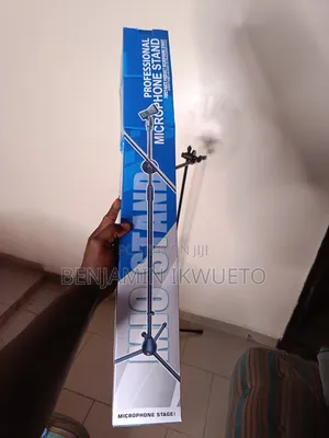 Microphone Stand/Tripod