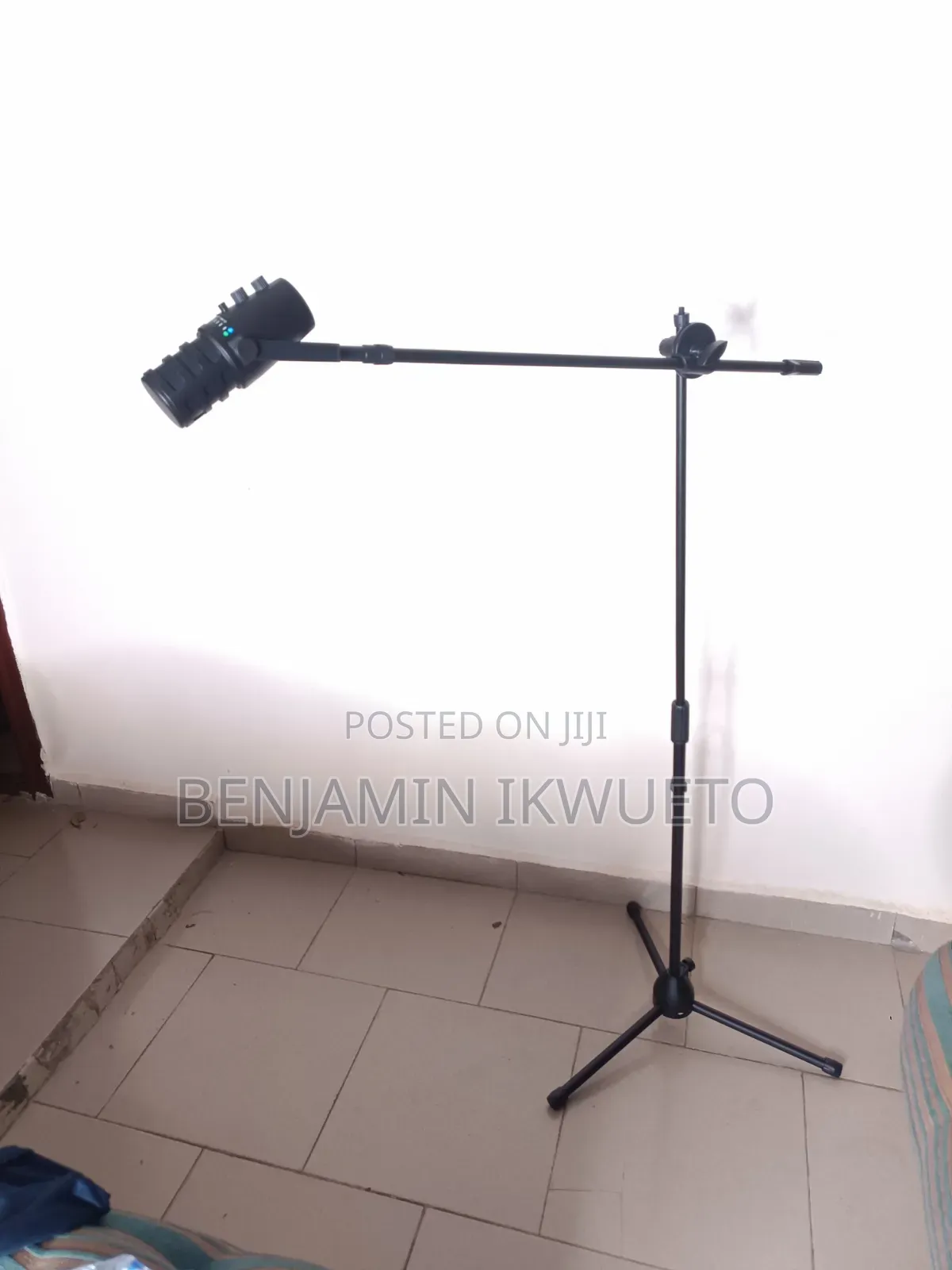 Microphone Stand/Tripod