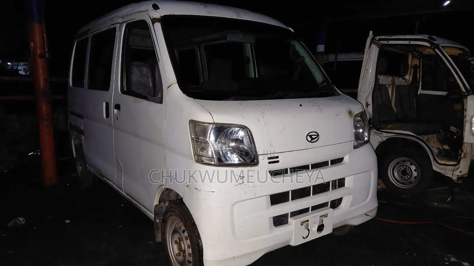 Daihatsu Hijet 2005 White