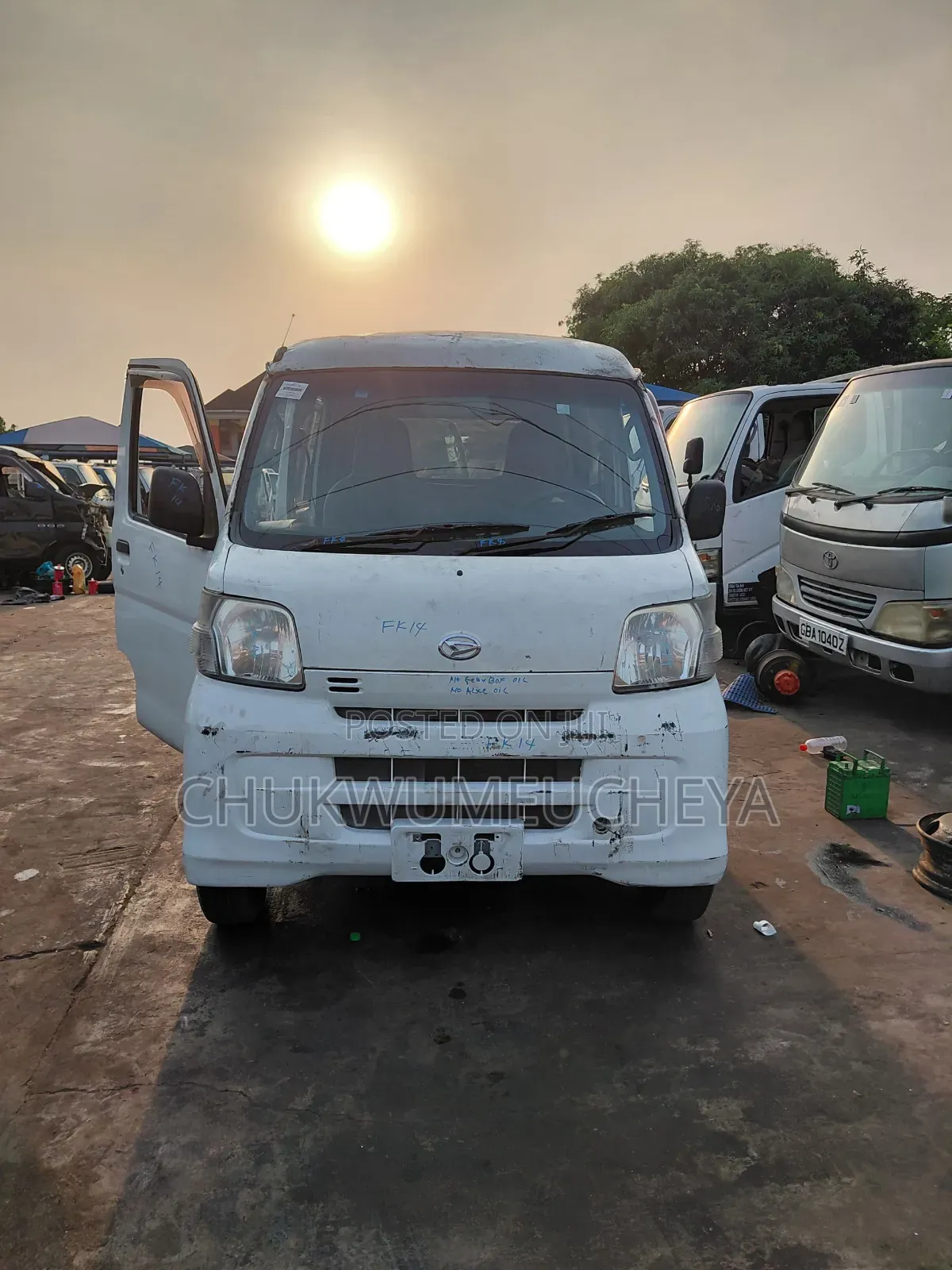 Daihatsu Hijet 2005 White