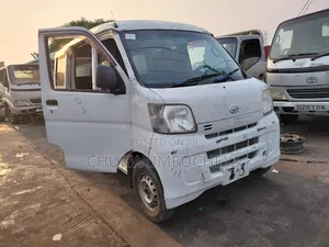 Daihatsu Hijet 2005 White