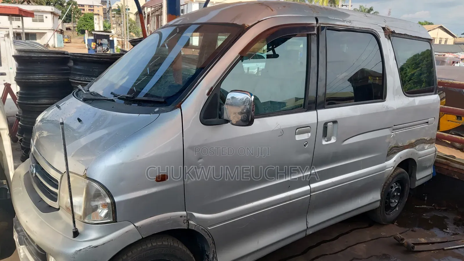Daihatsu Hijet 2005 White