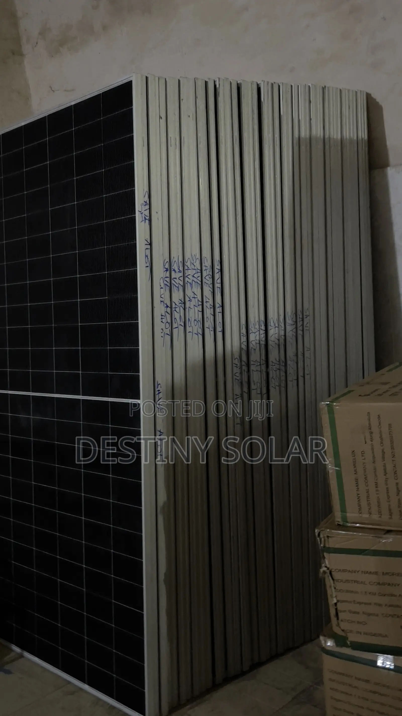 650watts Solar Panel Jinko Original 144cells High Voltage Panel