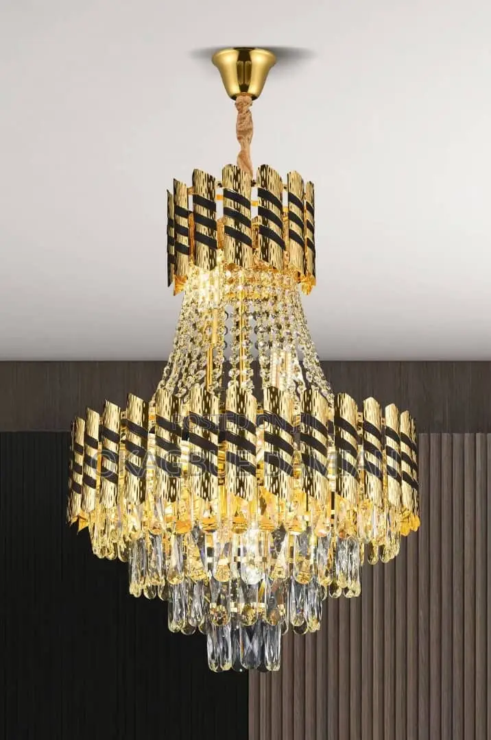 A Crystal Full-Chandelier