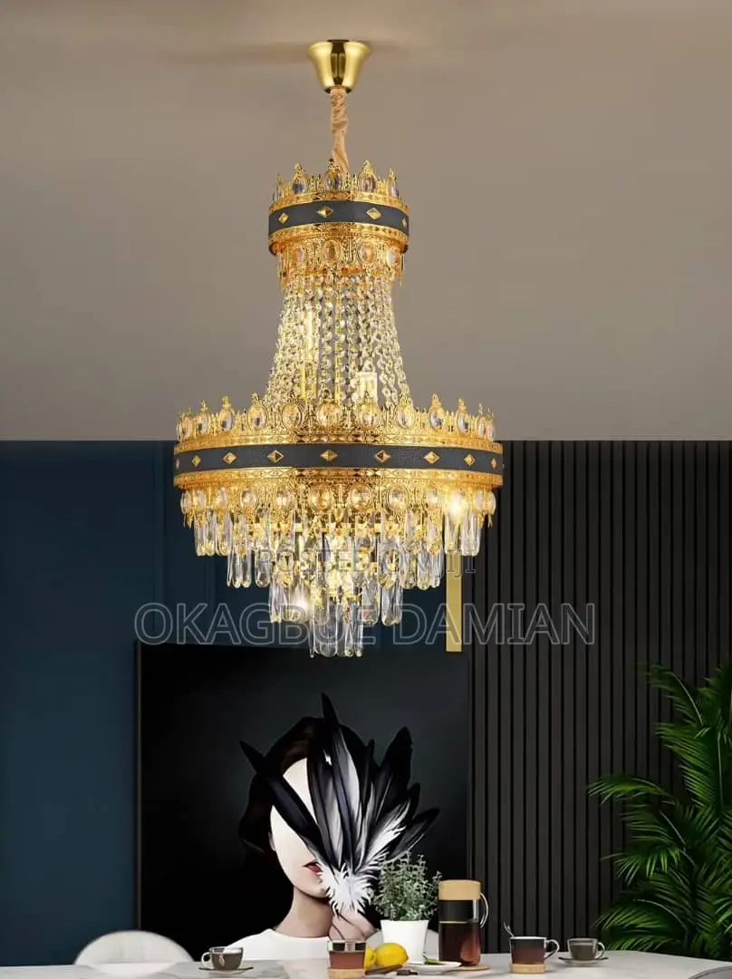 A Crystal Full-Chandelier