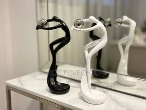 Home Figurine Decor