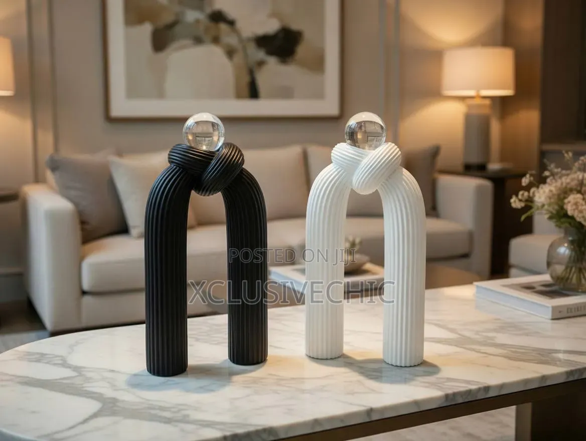 Home Figurine Decor