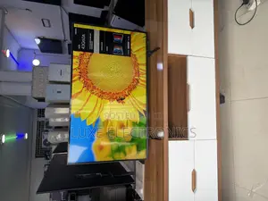 Samsung 43 Inch Airslim Qled QHDR Smart Tv With Free Prime Login