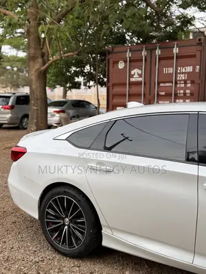 Honda Accord 2019 White
