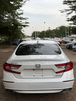 Honda Accord 2019 White
