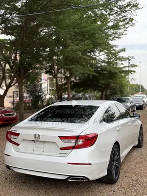 Honda Accord 2019 White