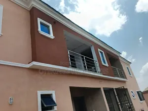 2bdrm Block of Flats in Ajinde, Oluyole Estate for rent