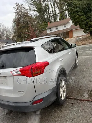 Toyota RAV4 2015 Silver