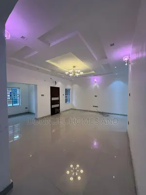 4bdrm Townhouse / Terrace in Ikate for rent