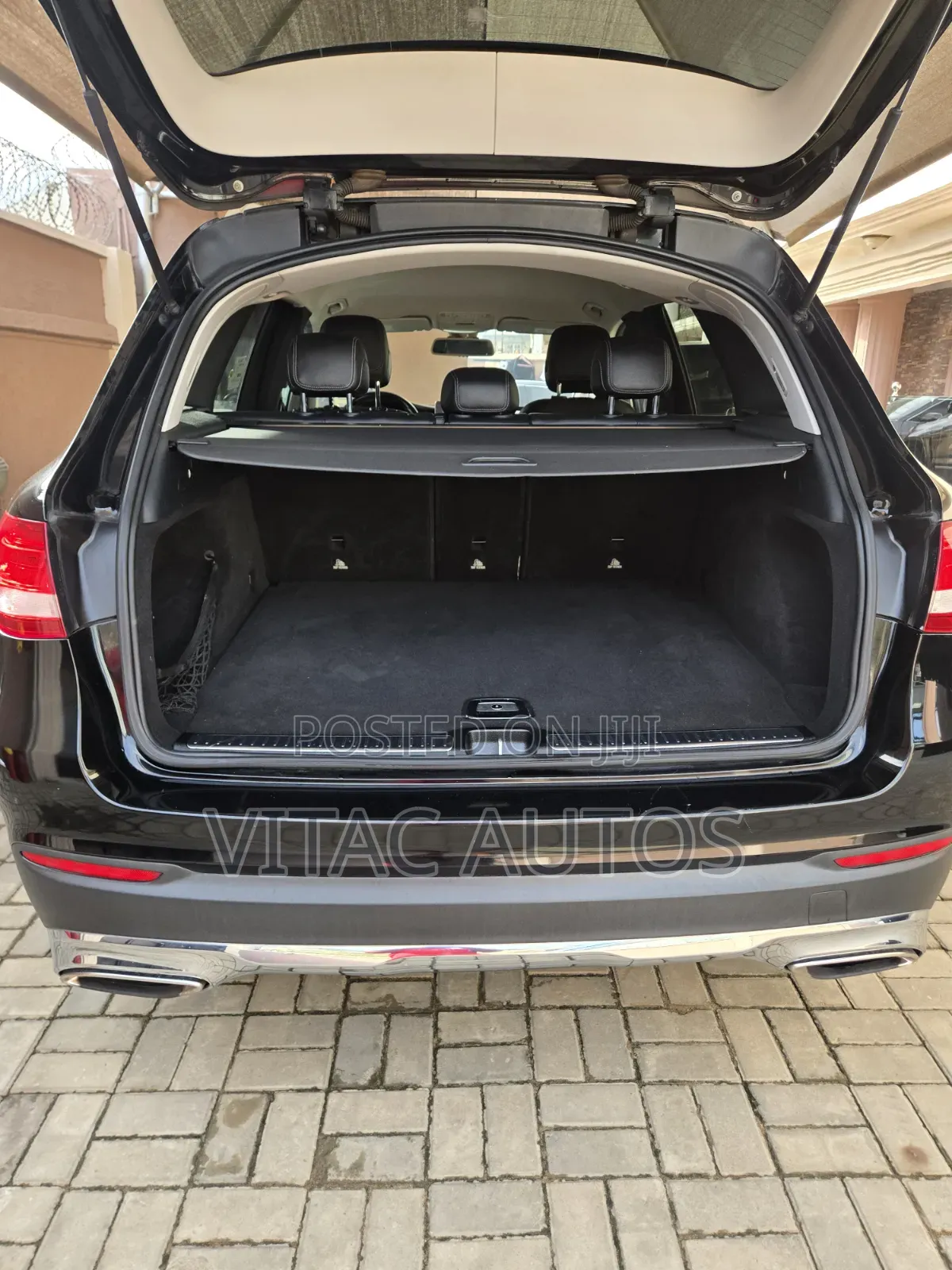 Mercedes-Benz GLC-Class 2016 Black