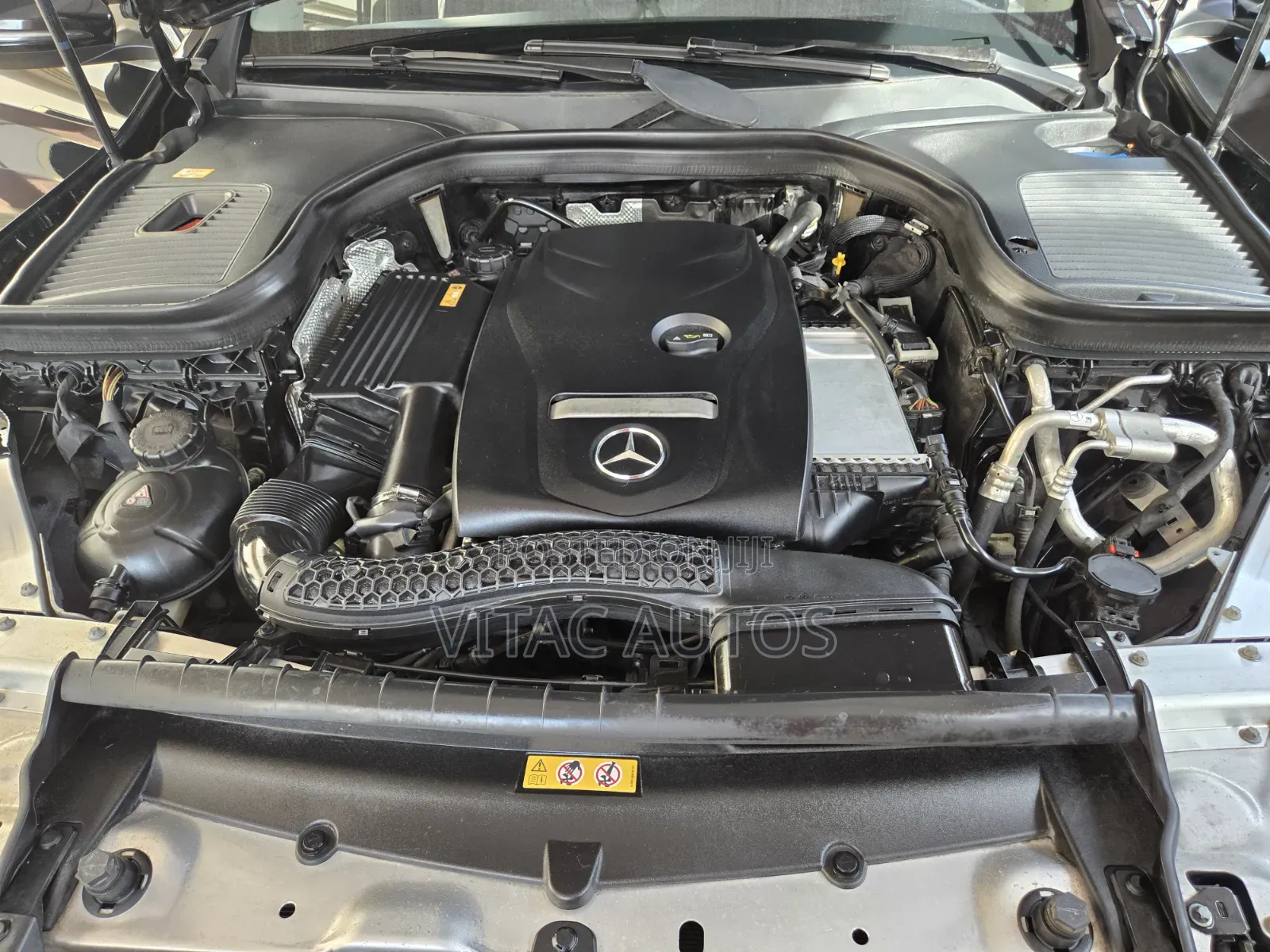 Mercedes-Benz GLC-Class 2016 Black