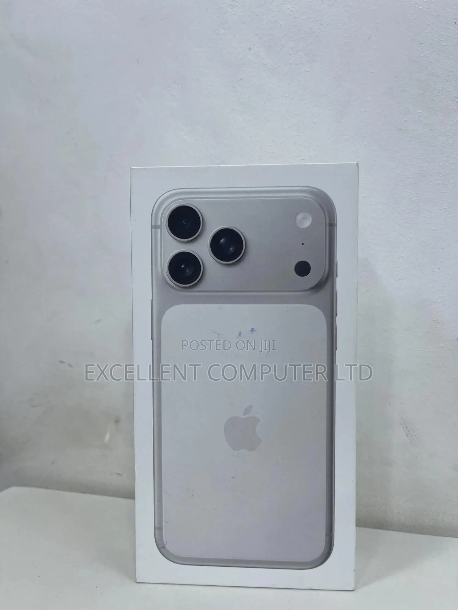 New Apple iPhone 17 Pro 256 GB White