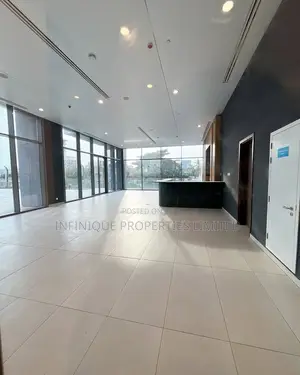 3bdrm Apartment in Adeola Odeku for rent