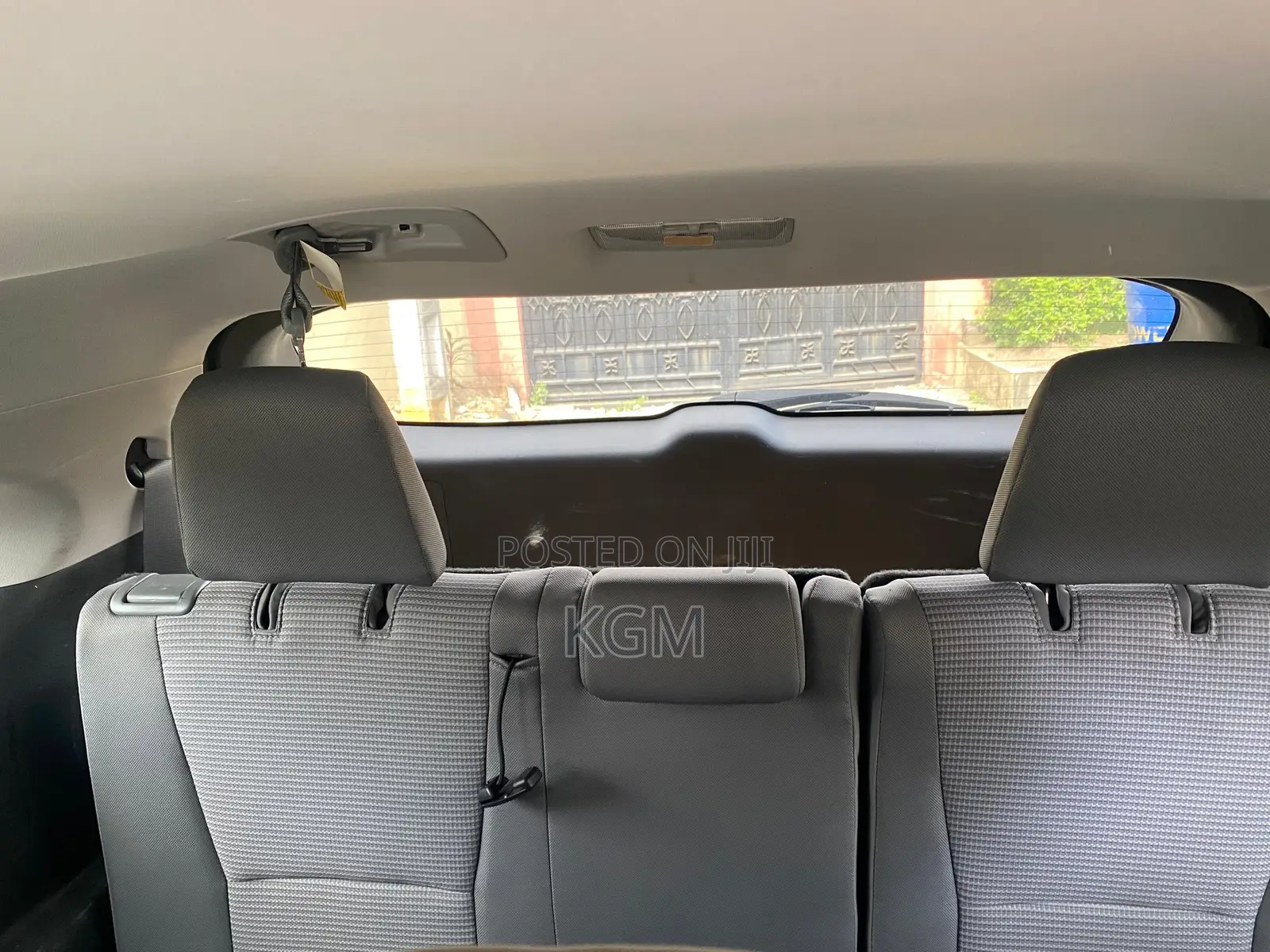 Toyota Highlander LE 2021 Gray