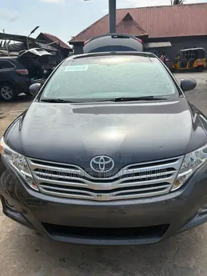 Toyota Venza AWD 2012 Gray