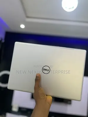 Laptop Dell Inspiron 15 7570 8GB Intel Core i7 SSD 1T