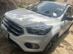 Ford Escape 2019 White