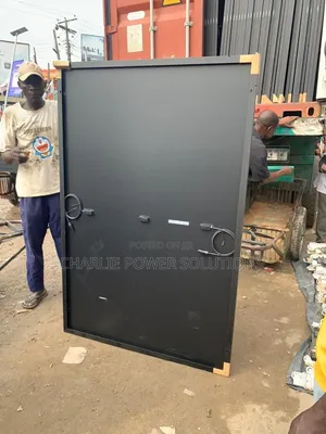 All Black Canadian 500watts Mono Solar Panel