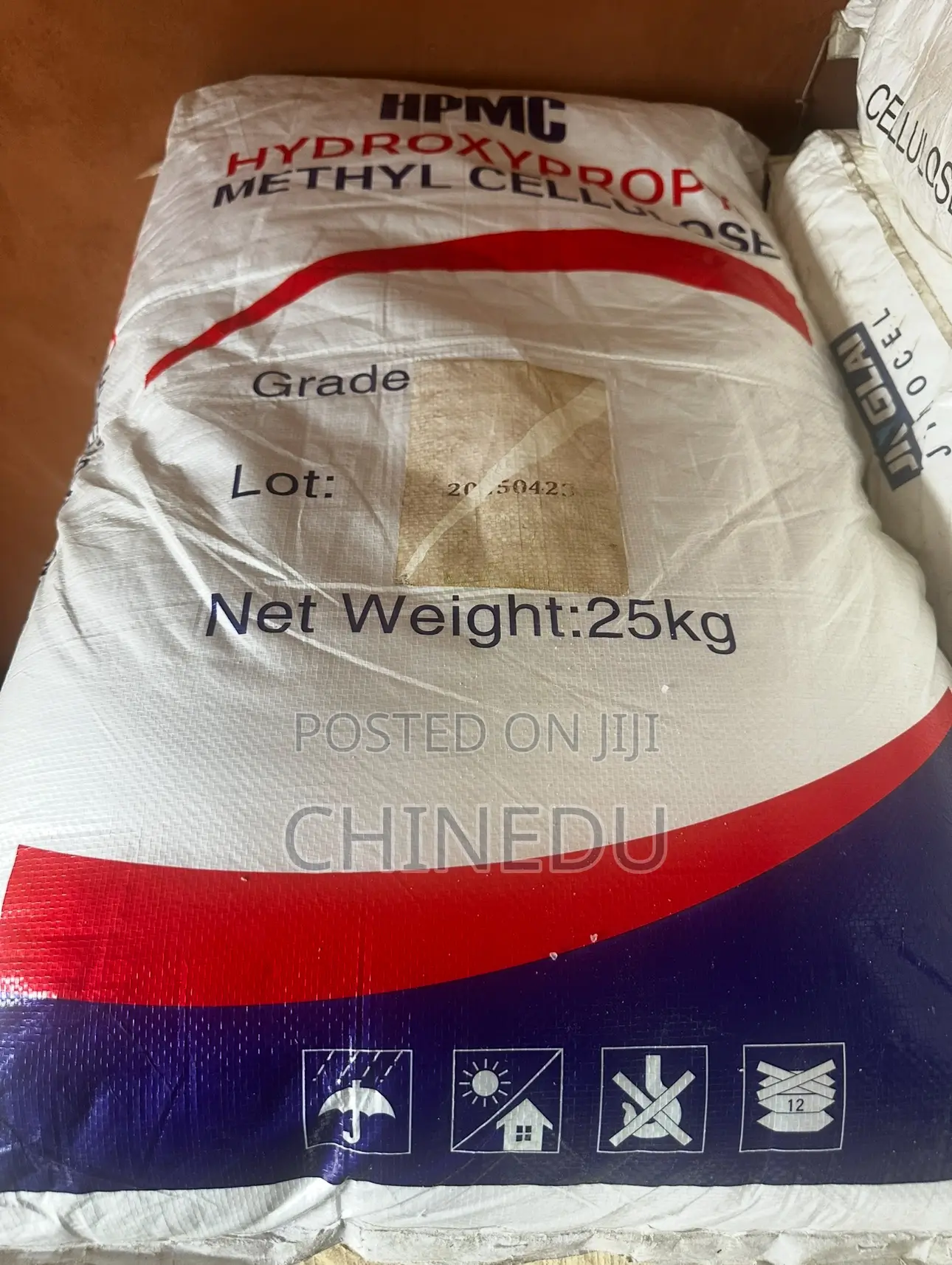 HPMC (Hydroxypropyl Methylcellulose).