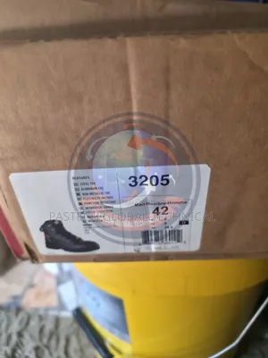 Red Wing Petroking 3205// Safety Boot