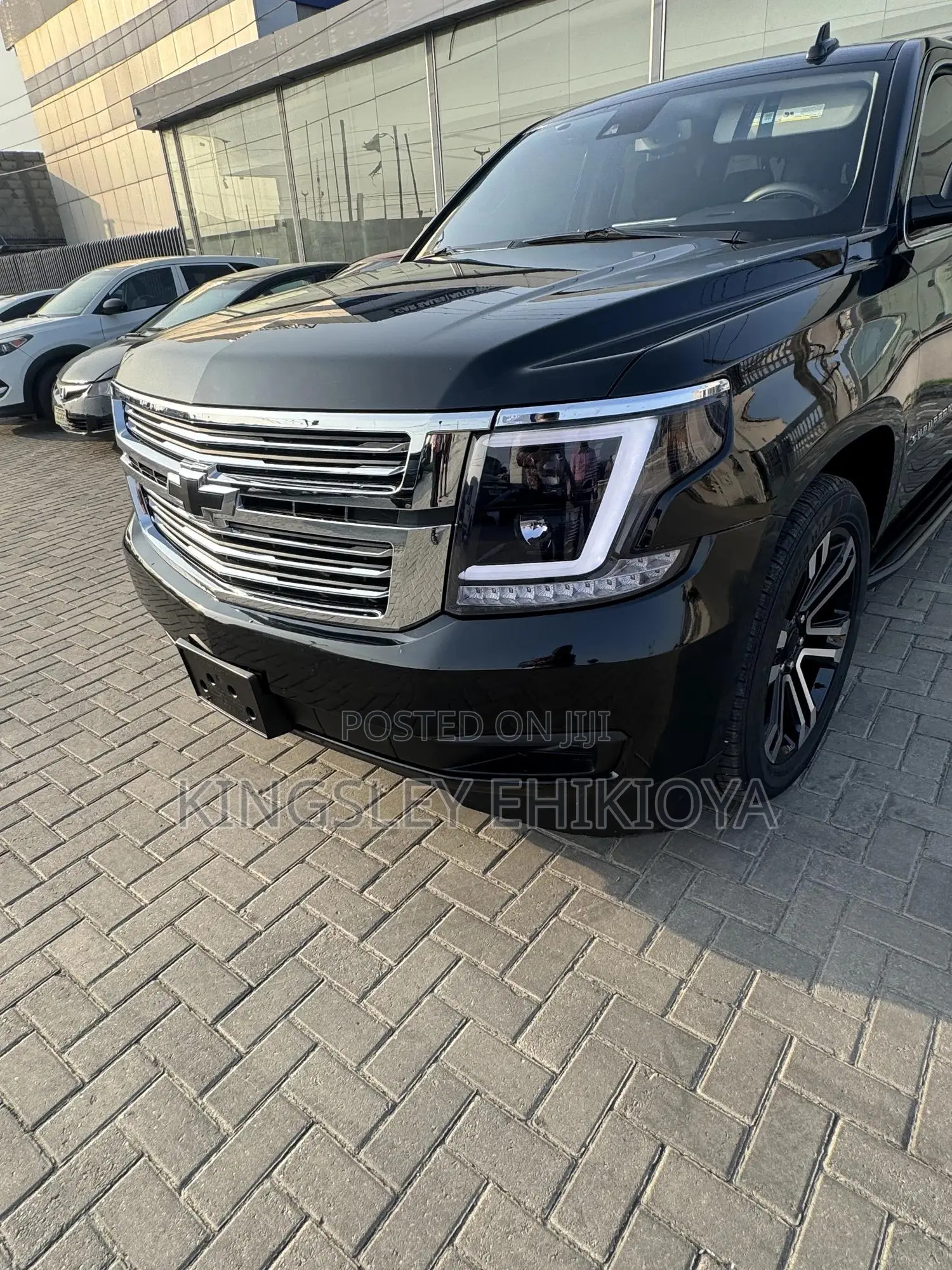 Chevrolet Suburban LTZ 4x4 2016 Black