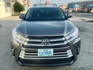 Toyota Highlander 2017 Green