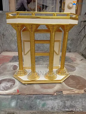 4pool Church Pulpit
