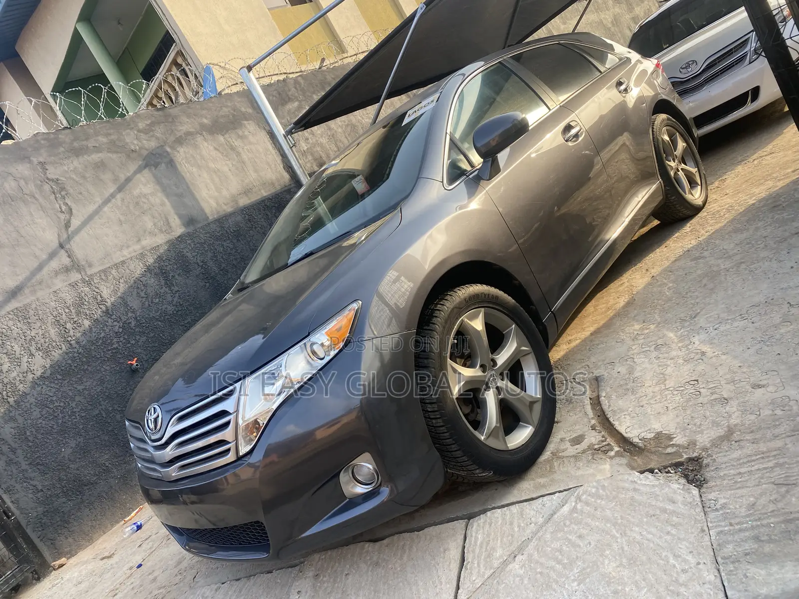 Toyota Venza V6 2011 Brown