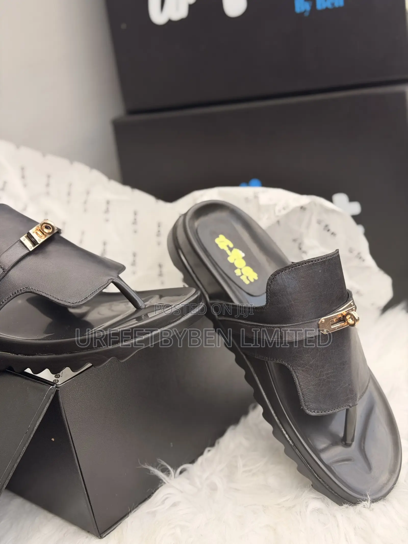 Classic Casual Black Leather Slippers
