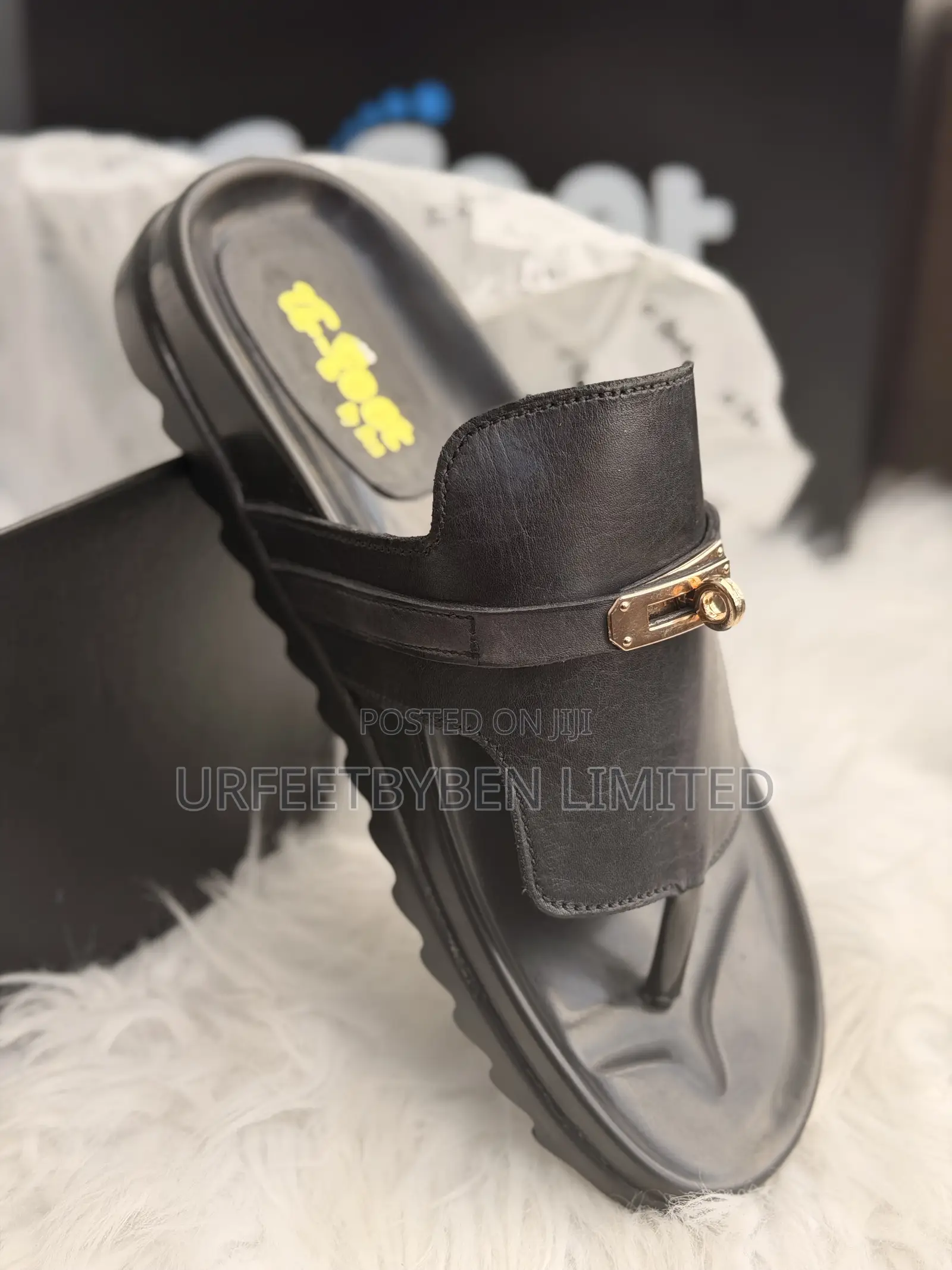 Classic Casual Black Leather Slippers