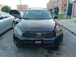 Toyota RAV4 1.8 2007 Black