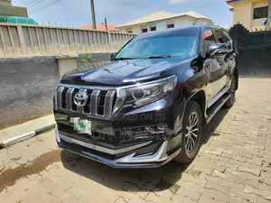 Toyota Land Cruiser Prado 4.0 Petrol TX-L 2015 Black