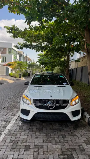 Mercedes-Benz GLE-Class AMG GLE 43 4MATIC 2019 White