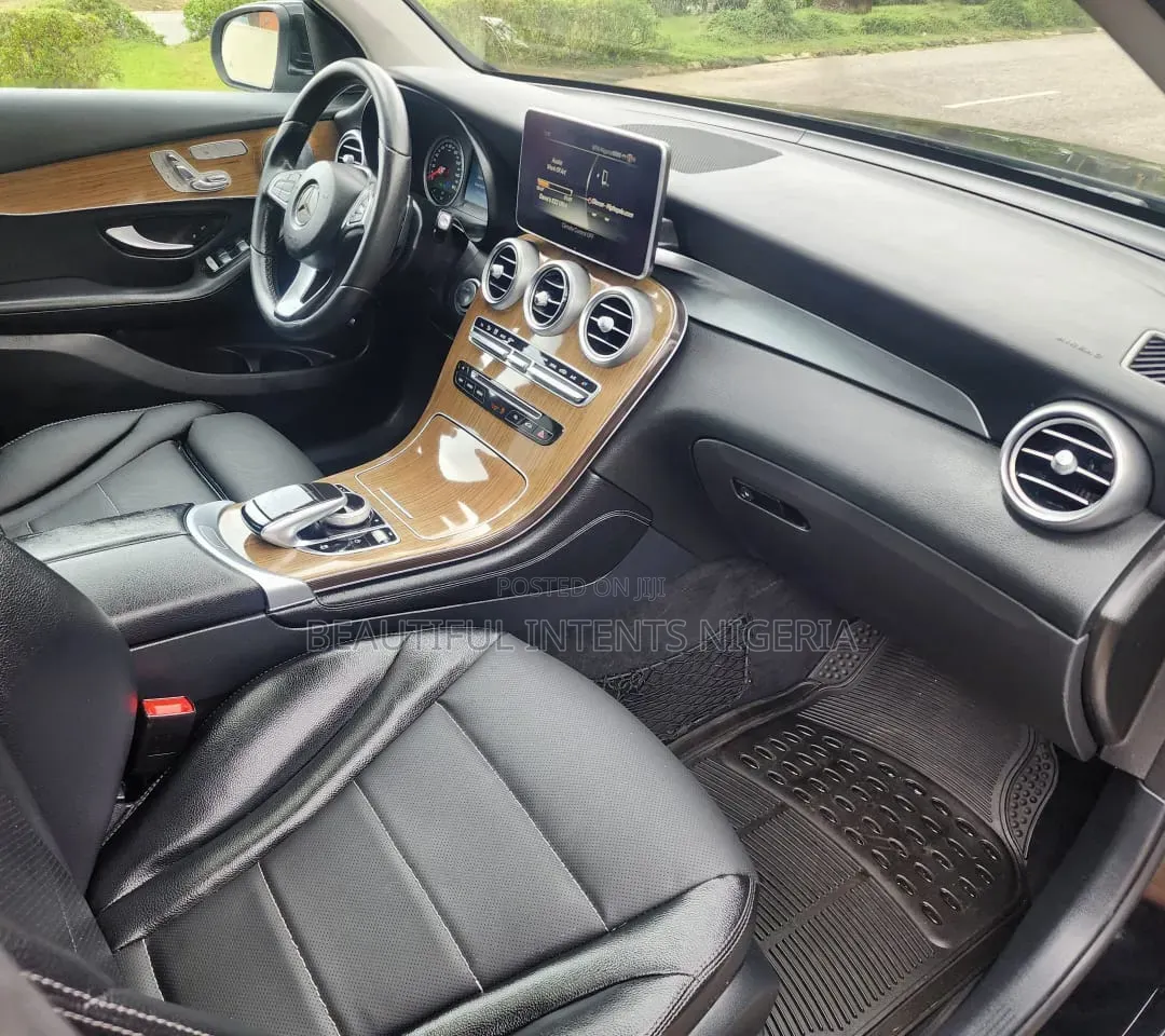 Mercedes-Benz GLC-Class 2017 Black