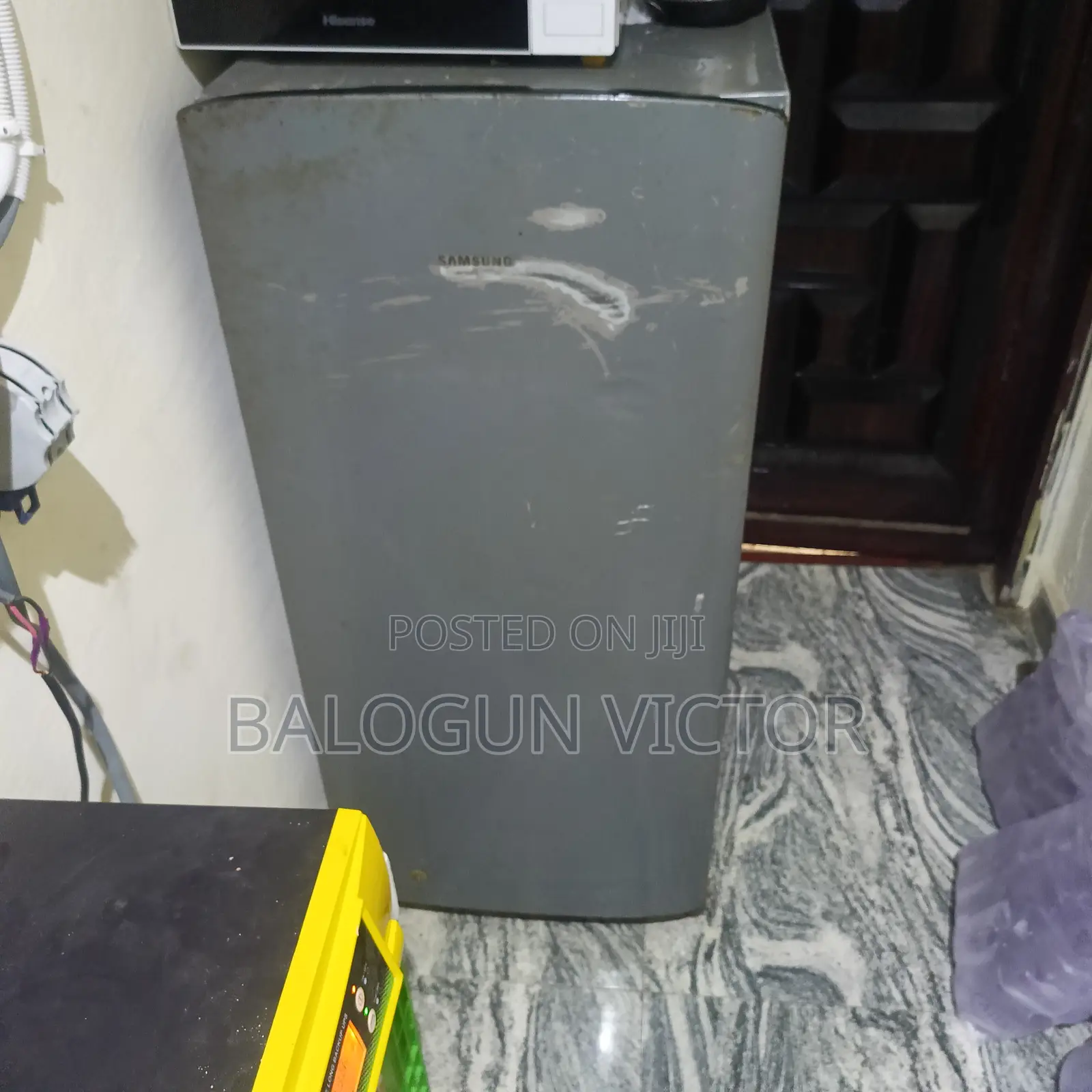 Medium Size Samsung Fridge