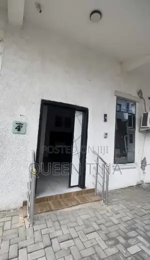 Studio Apartment in Tatiana Court, Ikota for rent