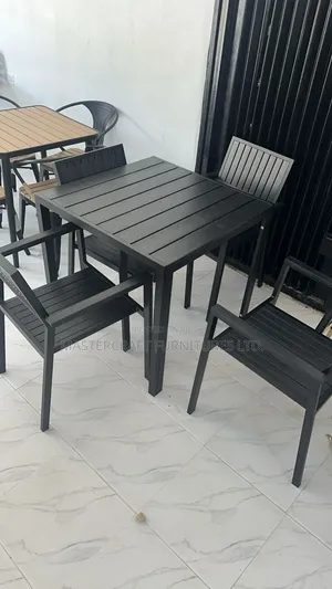 Outdoor Table and Chairs 
 Sets