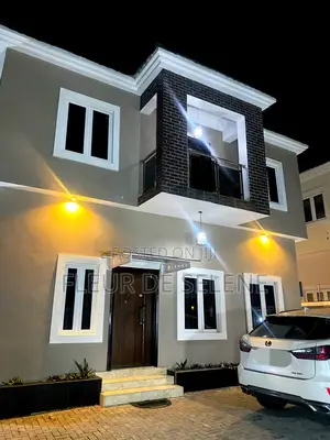 5 Bedroom Airbnb and Party House