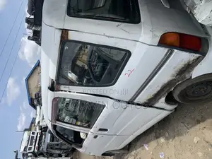 Daihatsu Hijet 2010 White