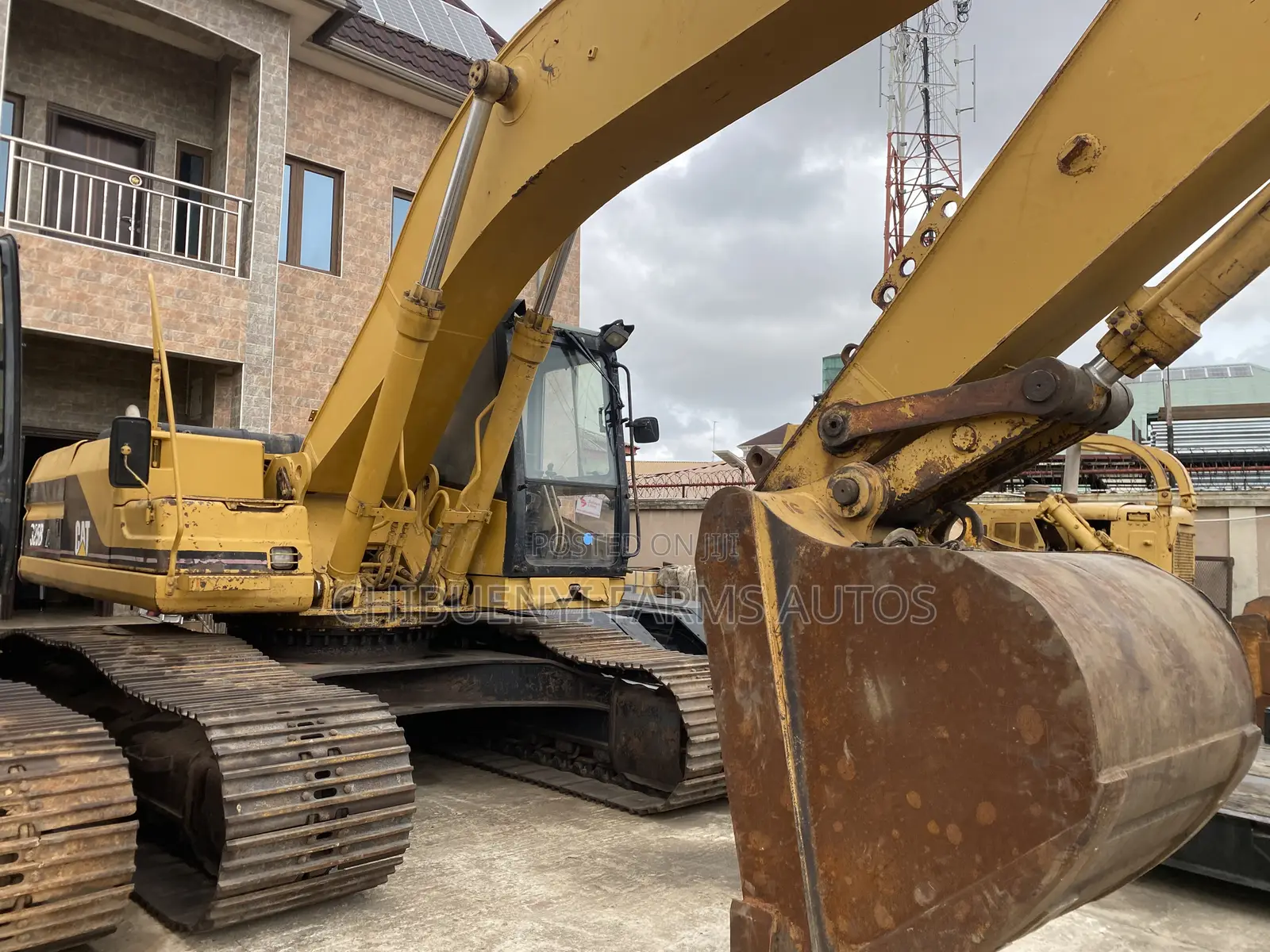 Cat Excavator 325b