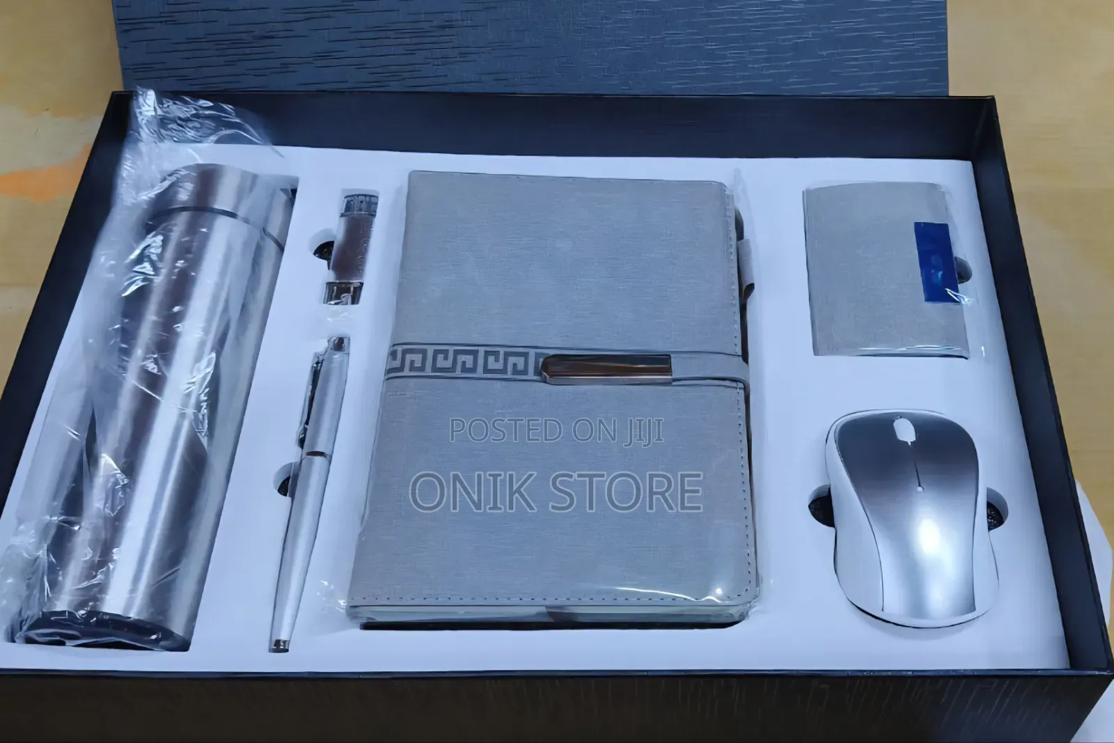 Flask, Dairy, Keyholder,Pen,Card Holder, Computer Mouse With Gift Pack