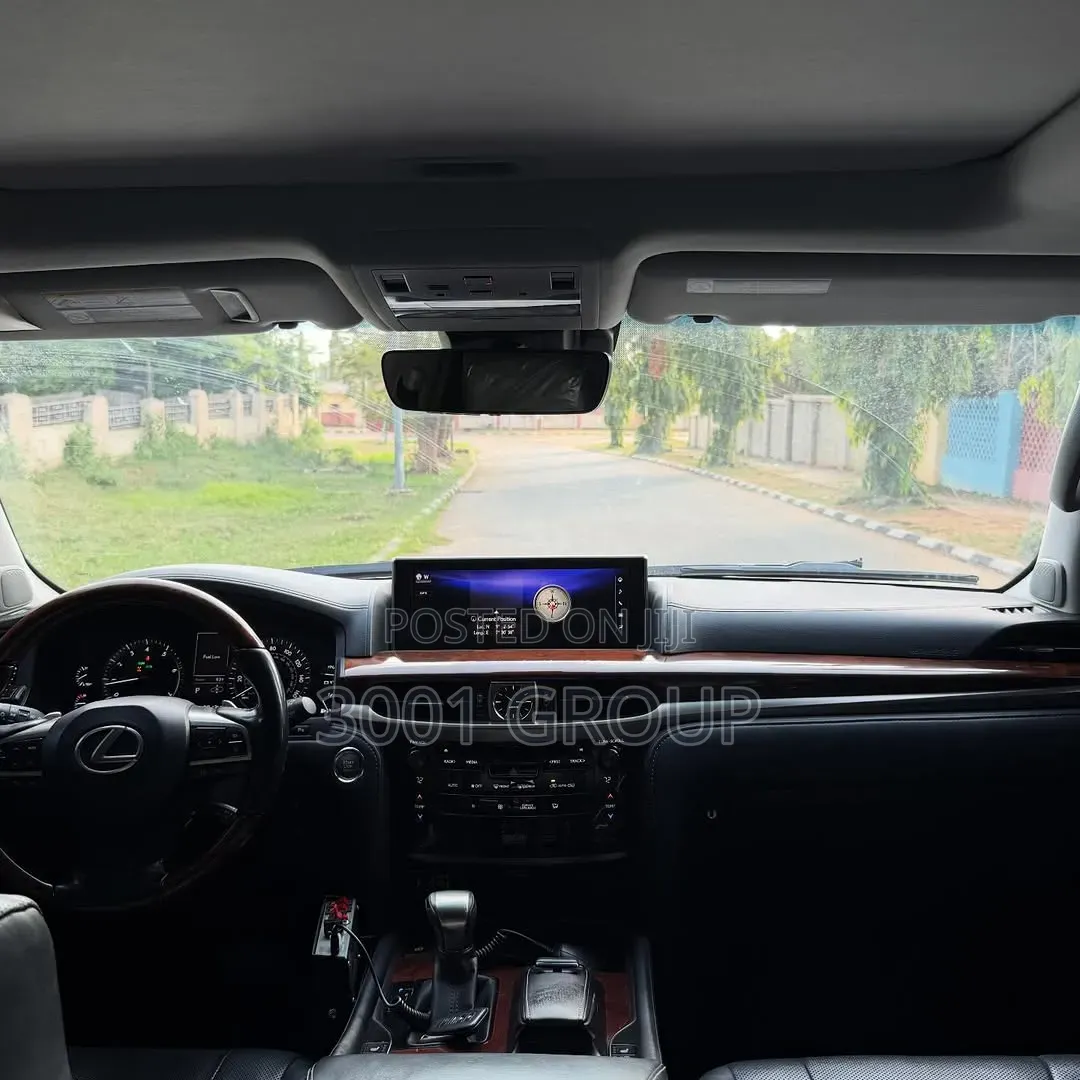Lexus LX 2018 Gray