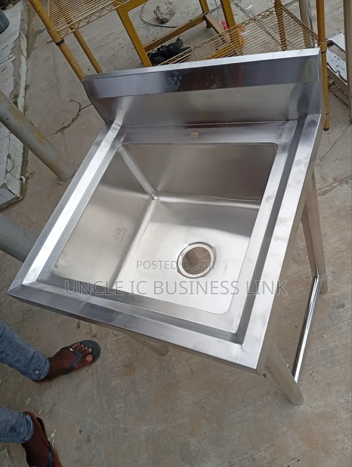Single Sink Without Side